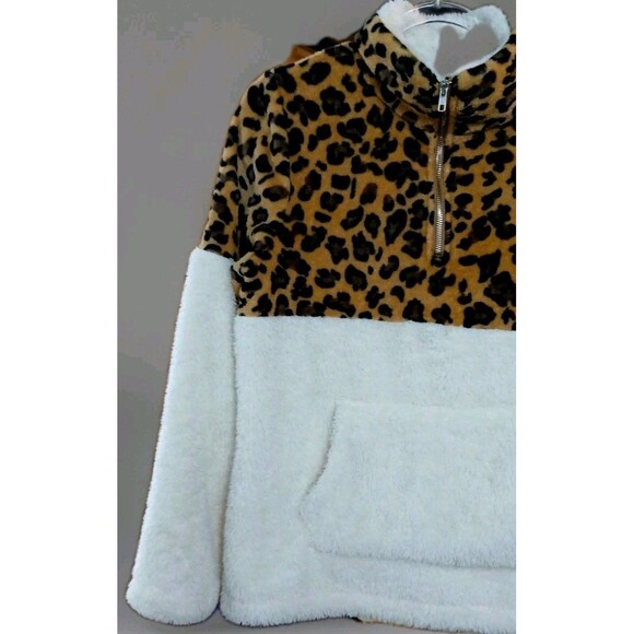 C+D+M Sherpa Fleece Pullover Womens M Leopard Cream 1/4 Zip Soft Cozy Top - Picture 2 of 8